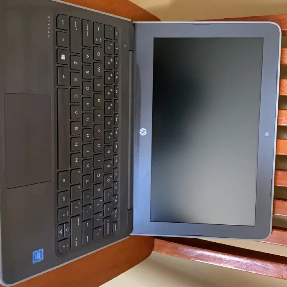HP LAPTOP